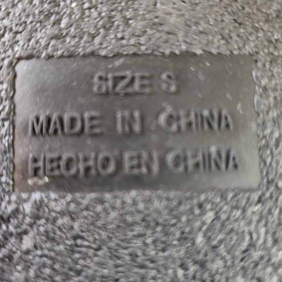 Leopard Print Furry Vibrating Booties - Picture 6 of 6